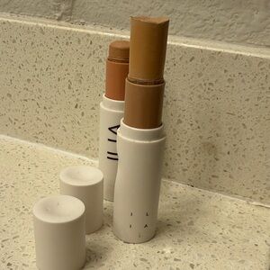 ILIA Multi-Stick in sycamore 12 N and Iroko 20 N